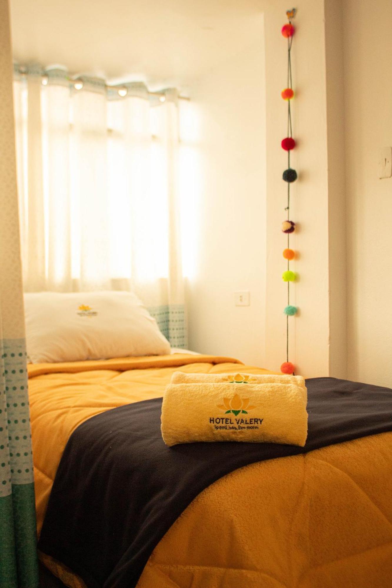 Hotel Valery 2 Estrellas Huaraz  Eksteriør bilde