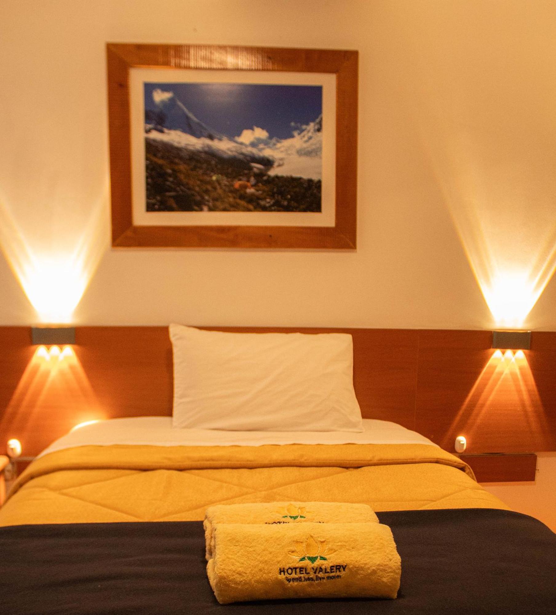 Hotel Valery 2 Estrellas Huaraz  Eksteriør bilde